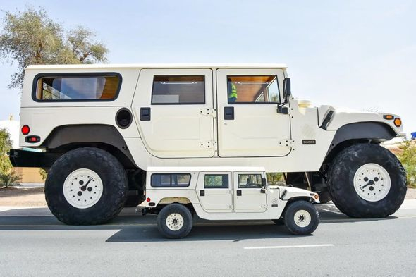 Ərəb şeyxi özünə nəhəng “Hummer” avtomobili düzəltdirib - FOTO