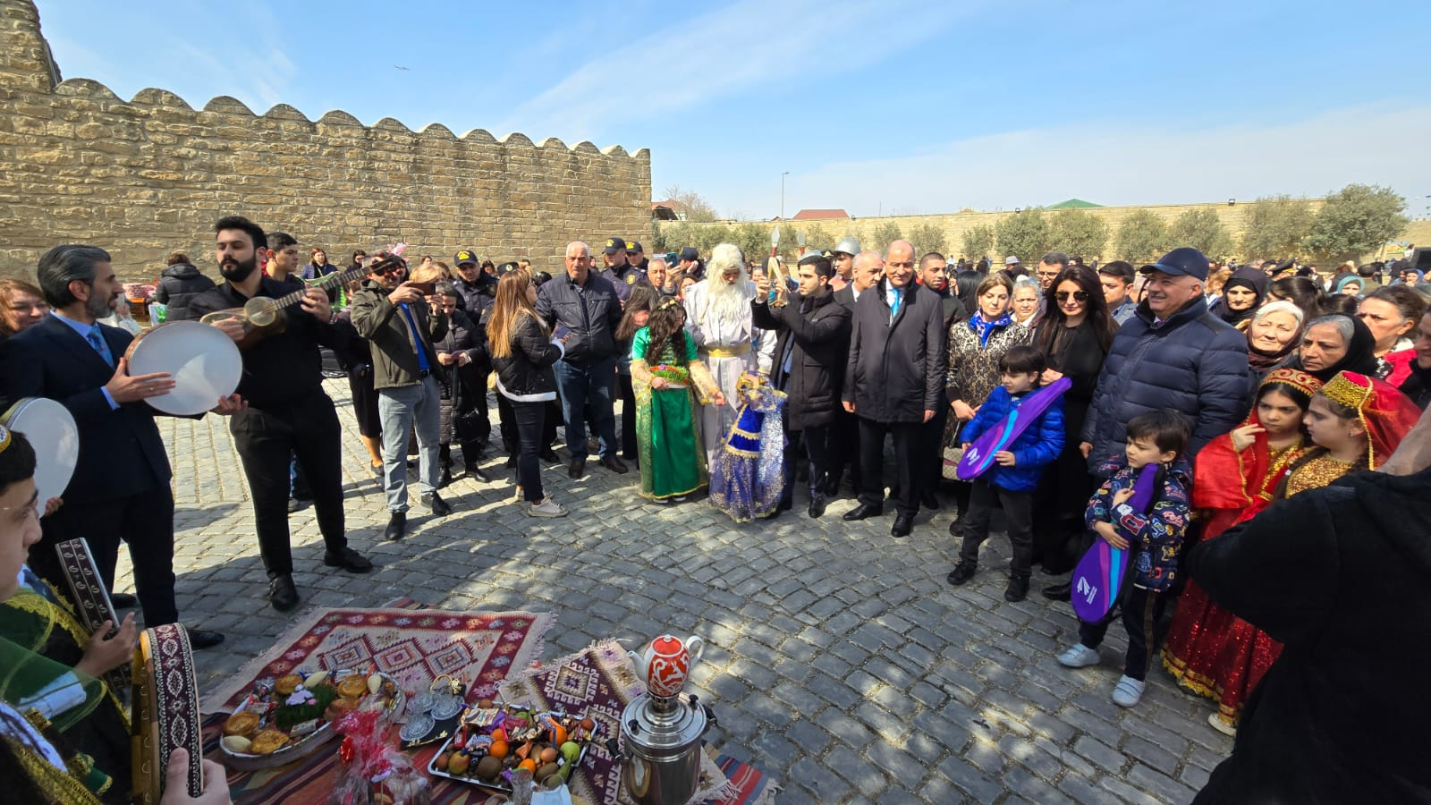 Suraxanıda Novruz bayramı təntənəli qeyd olundu