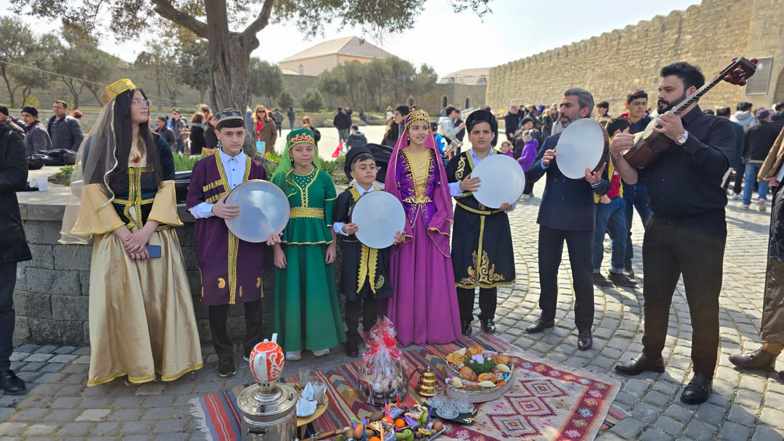 Suraxanıda Novruz bayramı təntənəli qeyd olundu