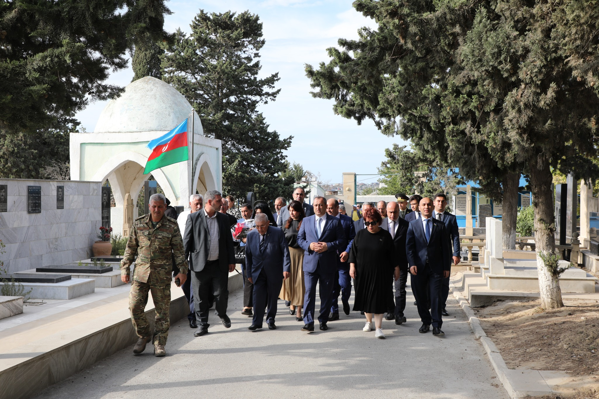 Suraxanıda şəhid məzarları ziyarət olunub