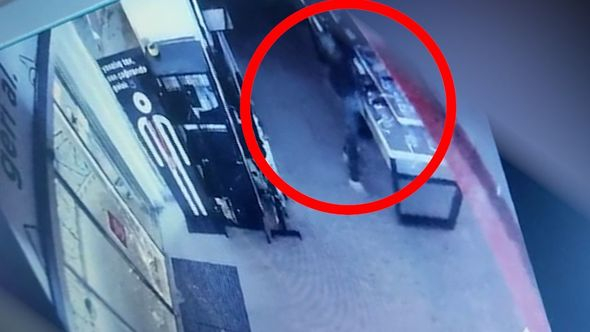 Bakıda mağazadan 30 min manatlıq “iPhone”lar oğurlandı FOTO+VİDEO