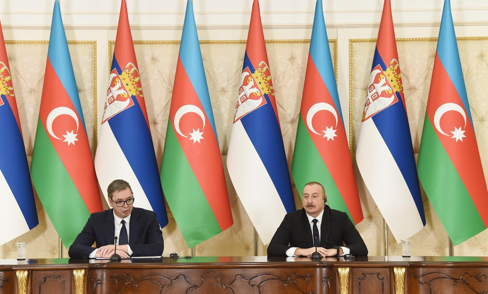 Azərbaycan və Serbiya prezidentləri mətbuata bəyanatlarla çıxış ediblər