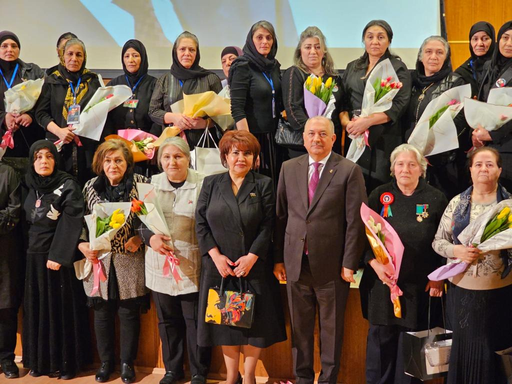 Suraxanıda 8 Mart - Beynəlxalq Qadınlar Günü qeyd olunub