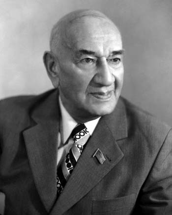 Bu gün Xalq şairi Süleyman Rüstəmin anadan olmasının 117-ci ildönümü tamam olur