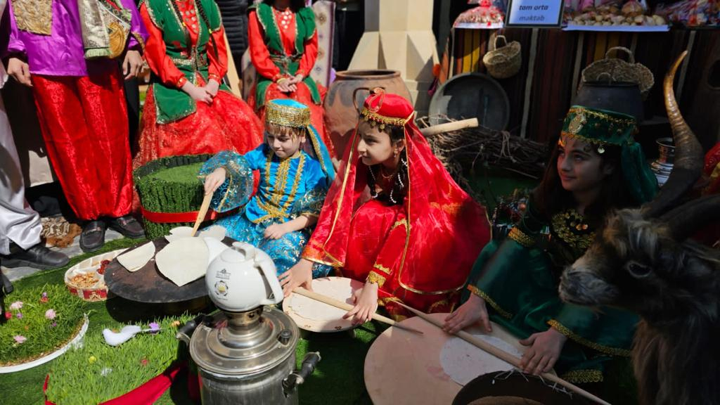 Novruz bayramı Suraxanıda təntənə ilə qeyd olunub - FOTO