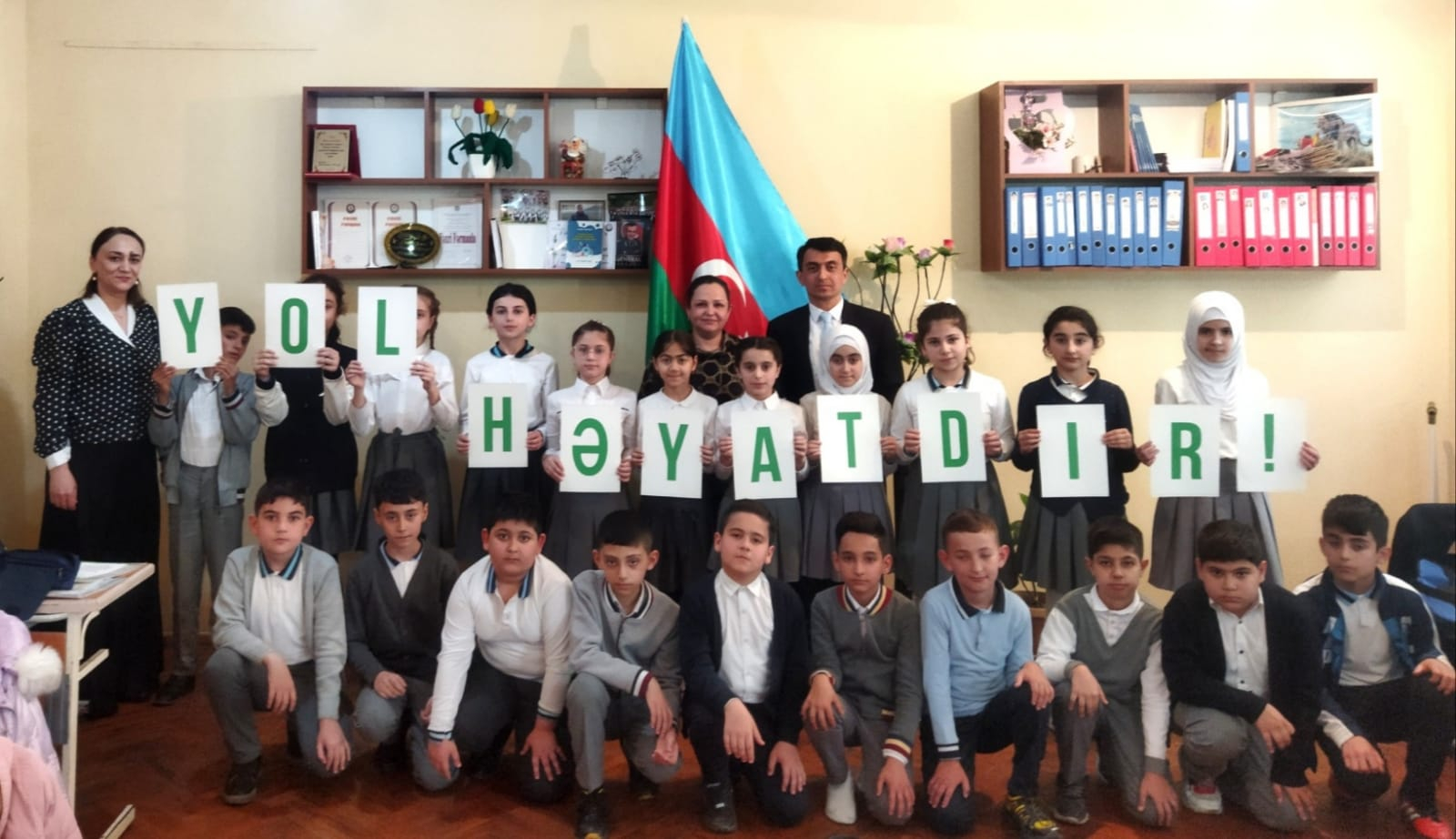 Yol hərəkəti qaydaları və təhlükəsizliyi mövzusuna dair növbəti tədbir kecirilmişdir
