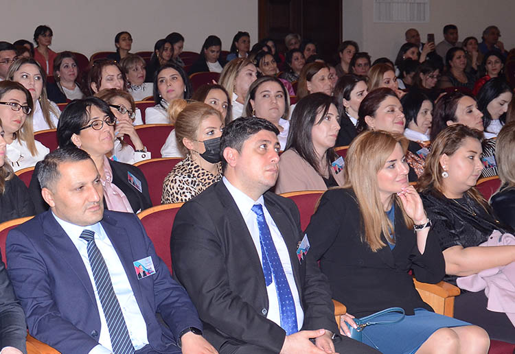 "Azərbaycan Xalqının Əbədiyyət Günəşi" adlı bədii-plastik tamaşa təqdim olunub