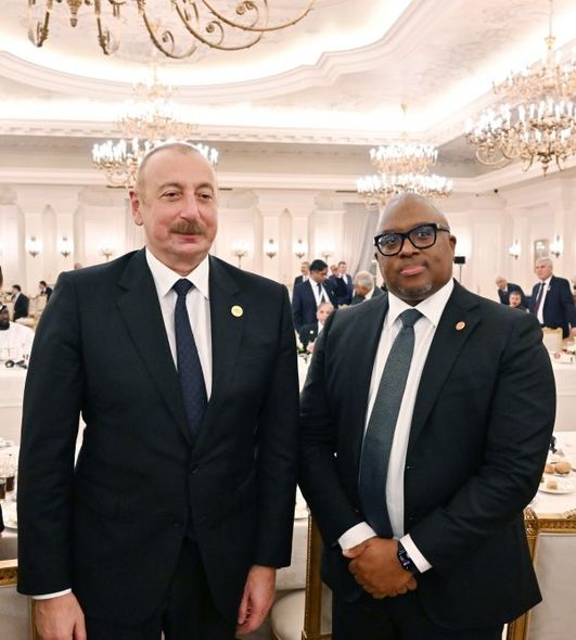 Ərdoğan səlahiyyətlərinin icrasına başlama mərasiminin iştirakçılarının şərəfinə şam yeməyi verib