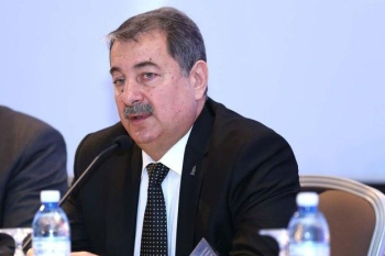 Vaqif Sadıqov: “De Byazi o sözləri deməklə təkcə jurnalistləri yox, hamımızı təhqir edib”