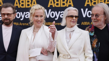 İsveç kralı ABBA-ya “Vaza” vermək istəyir