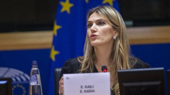 Korrupsiyaya uğrayan Avropa Komissiyası: Ursula fon der Lyayenin şübhəli maxinasiyaları