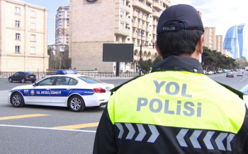 Yol polisi hava şəraiti ilə bağlı sürücülərə müraciət edib