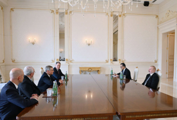 Prezident İsa Məsihin Sonuncu Gün Müqəddəsləri Kilsəsi və Stirlinq Fondunun nümayəndələrini qəbul edib