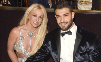 Britni Spirs rəsmi qaydada Sem Əsgəridən boşandı