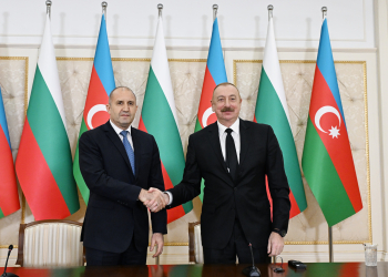 İlham Əliyev bolqarıstanlı həmkarını COP29-a DƏVƏT ETDİ