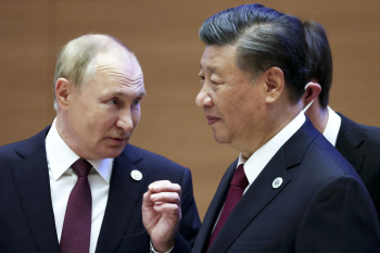 Putin və Si Cinpin bağlı qapılar arxasında Ukraynanı müzakirə ediblər