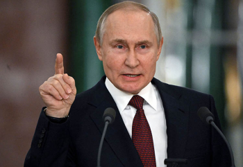 Putin: Zelenskinin legitimliyinə Konstitusiya Məhkəməsi cavab verməlidir
