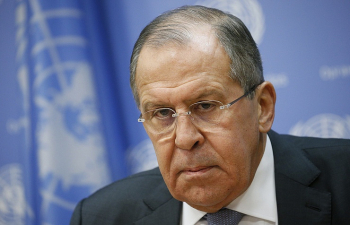 Lavrov Rusiyanın Ermənistandakı səfirinin Moskvaya çağırılmasını şərh edib
