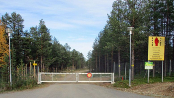 Finlandiyanın Rusiya ilə sərhədində hava-desant obyektləri görülür