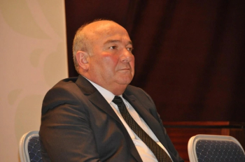 İlham Əliyev icra başçısını vəzifəsindən azad etdi