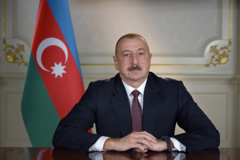 Prezident İlham Əliyev Məsud Pezeşkiana zəng edib