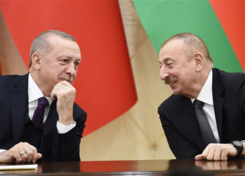 R.T.Ərdoğan: ''Səkkiz il əvvəl olduğu kimi, bu gün də çiyin-çiyinəyik, birik, bərabərik''