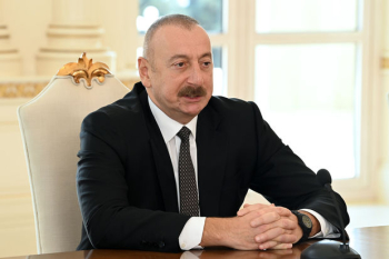 Prezident İlham Əliyev “Avropa Siyasi Birliyi”nin 4-cü Zirvə toplantısı çərçivəsində “Enerji və bağlantı” mövzusunda dəyirmi masada çıxış edib