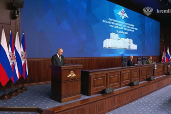 Putin: Rusiya ordusuna hər gün minlərlə pilotsuz uçuş aparatı verilir  Rusiya Prezidenti Vladimir Putin