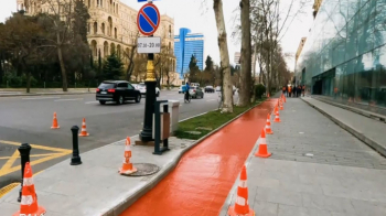 Bakıda velosipedlərin hərəkəti üçün olan şərait müzakirə olunub