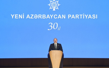 YAP-ın yaradılmasının 30-cu ildönümü münasibətilə tədbir keçirilir, Prezident İlham Əliyev toplantıda çıxış edib