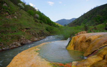 Kəlbəcər bu gün də Azərbaycanın ən dilbər guşələrindən biridir.