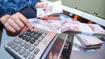 Bakıda maaşlar 13 %-dən çox artıb