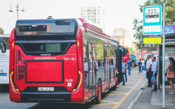 Bu il Bakıda avtobus dayanacaqlarında 25 000-dən çox qayda pozuntusu aşkarlanıb