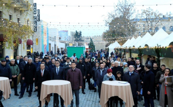 İçərişəhərdə “Sehrli qala” yarmarkası start götürüb