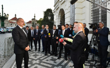 Azərbaycan Prezidenti: “Qarabağın erməni əhalisinin nümayəndələri ilə qeyri-formal əlaqələri davam etdirməyi planlaşdırırıq”