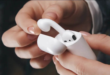 "Apple" yeni "AirPods"ları təqdim edəcək