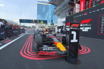 Serxio Peres 2023 Formula 1 Azərbaycan Qran Prisinin qalibi oldu