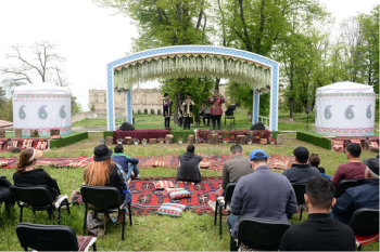 “Xarıbülbül” Beynəlxalq Musiqi Festivalı başlayıb