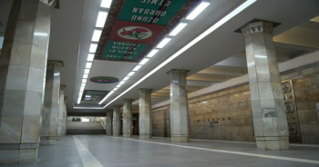 Metronun “20 Yanvar” stansiyasında tüstülənmə olub