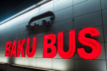 “BakuBus”ın anbarında yanğın olub